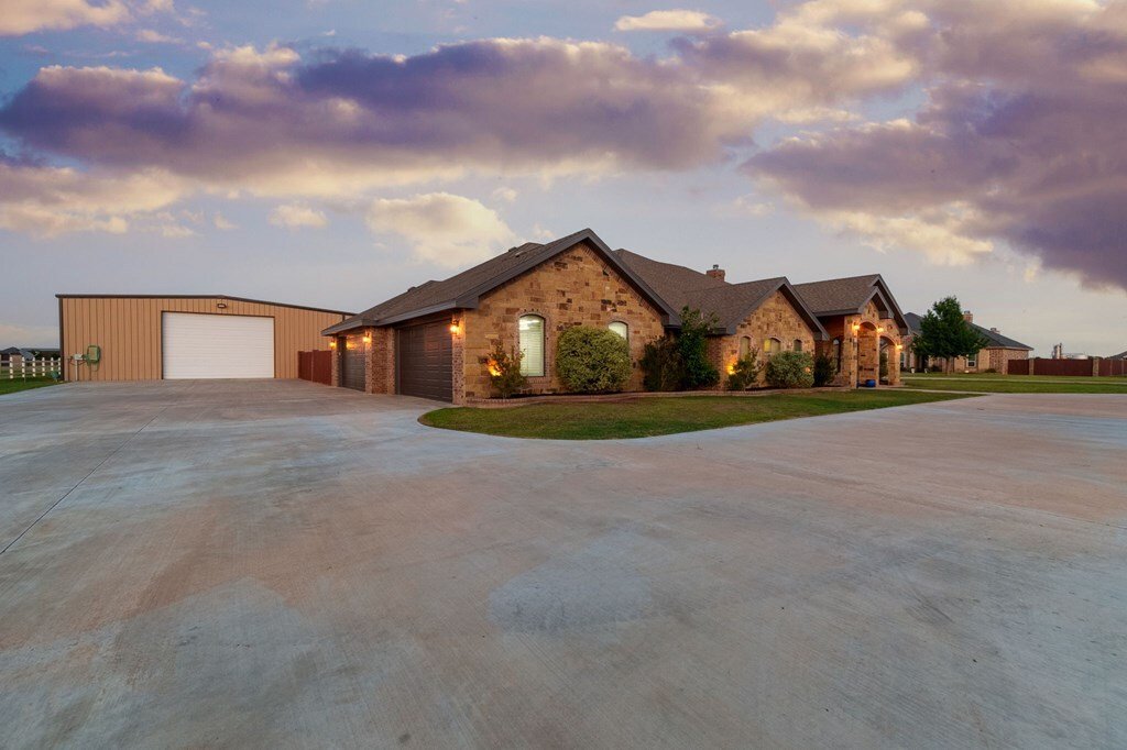 House in Midland, Texas, United States 3 - 18043927