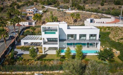 Villa in Benalmadena, Andalusia, Spain 1