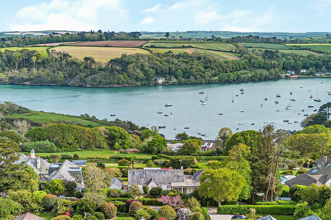 House in Helford Passage, England 2 - 18040640