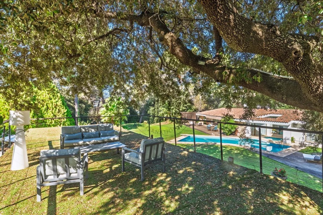 Villa in Mougins, Provence-Alpes-Côte d'Azur, France 5 - 17719181