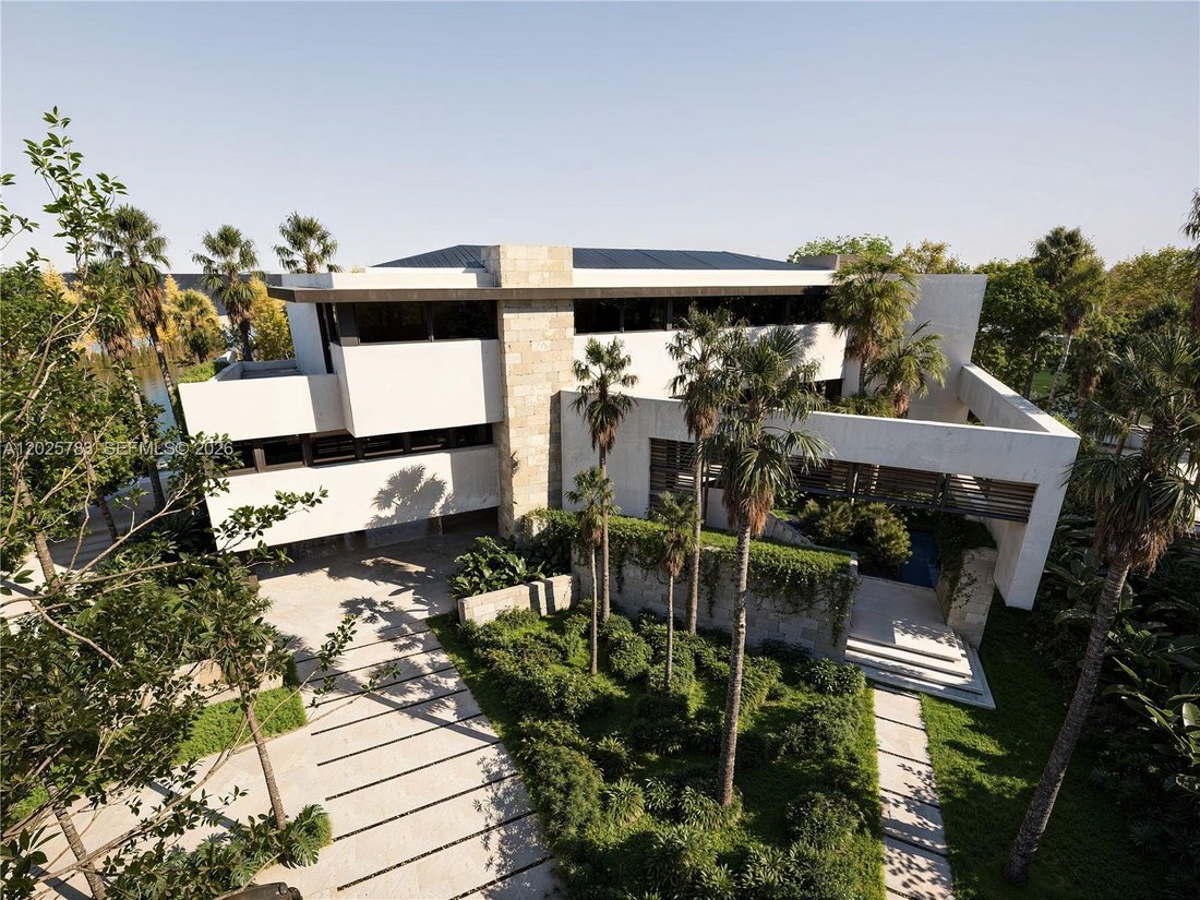 House in Miami, Florida, United States 3 - 18037730