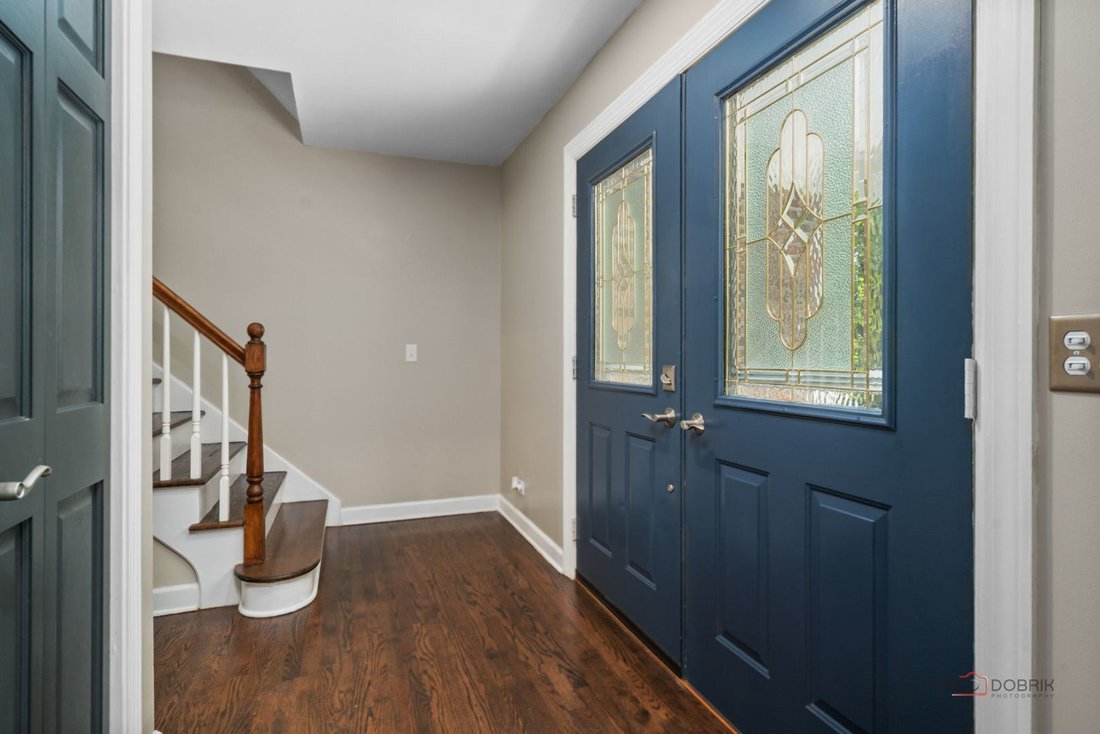 House in Gurnee, Illinois, United States 3 - 18040691