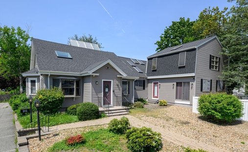 Norton, Massachusetts, United States 1