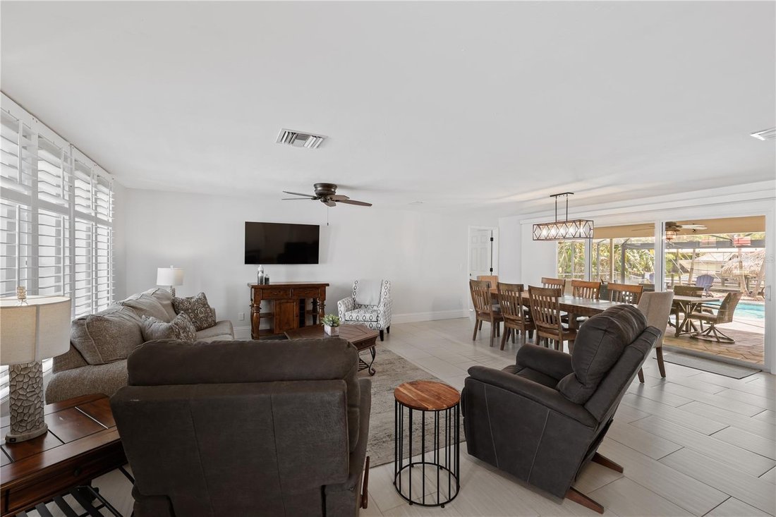 House in Cape Coral, Florida, United States 5 - 18045579