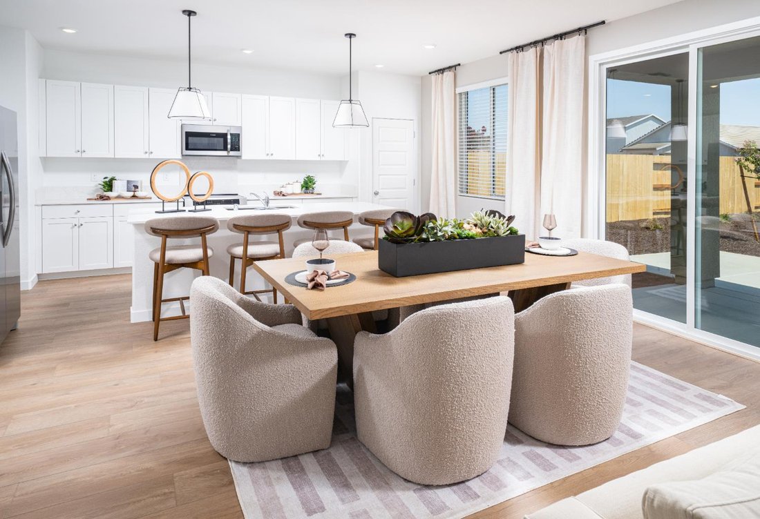 House in Elk Grove, California, United States 2 - 18045471