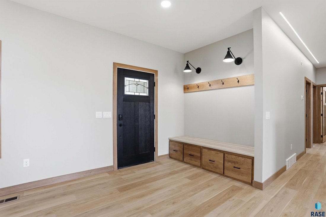 House in Beaver Creek, Minnesota, United States 4 - 18048995