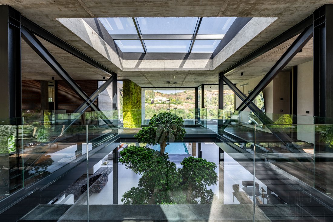Villa in Benahavis, Andalusia, Spain 2 - 14571912