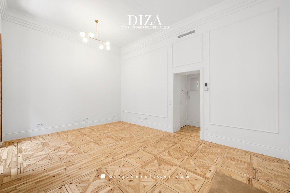 Apartment in Centro, Madrid, Spain 3 - 18038238