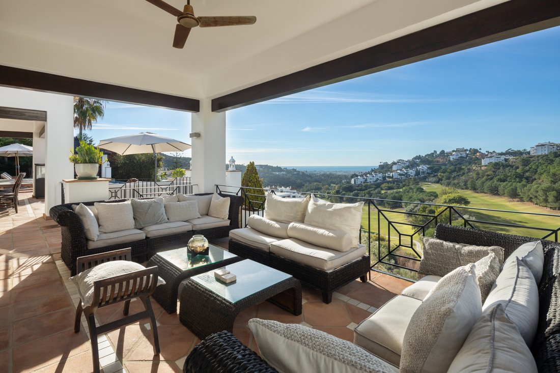 Villa in La Quinta, Benahavis, Andalusia 2 - 14579653