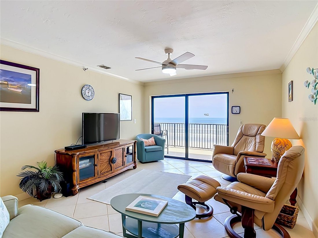 Condo in New Smyrna Beach, Florida, United States 2 - 18046870