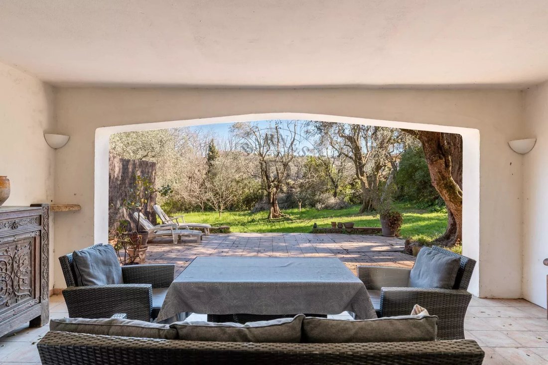 Villa in Mougins, Provence-Alpes-Côte d'Azur, France 3 - 17042813