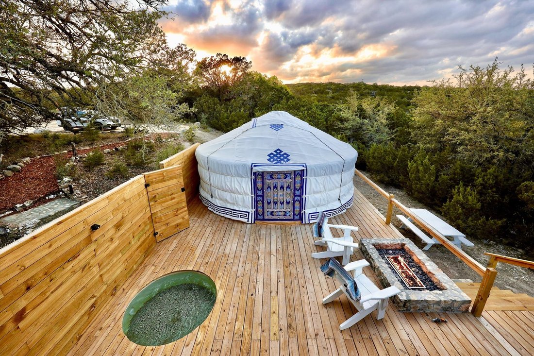 Farm Ranch in Dripping Springs, Texas, United States 2 - 18051149