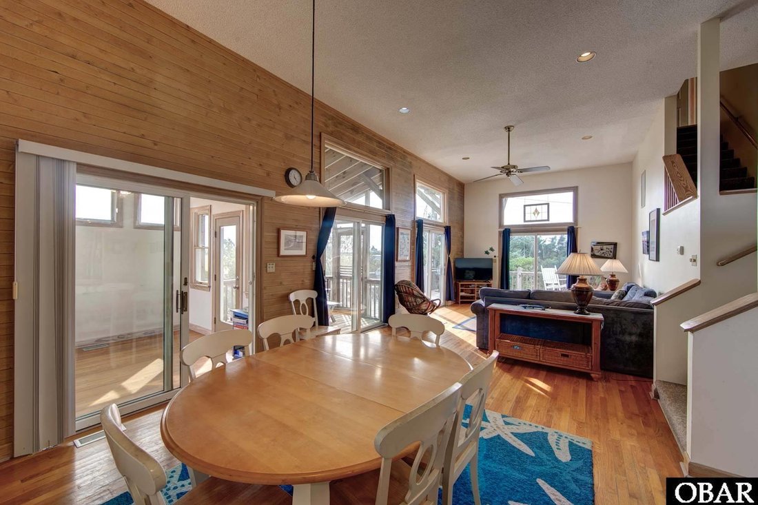 House in Ocracoke, North Carolina, United States 5 - 18040419