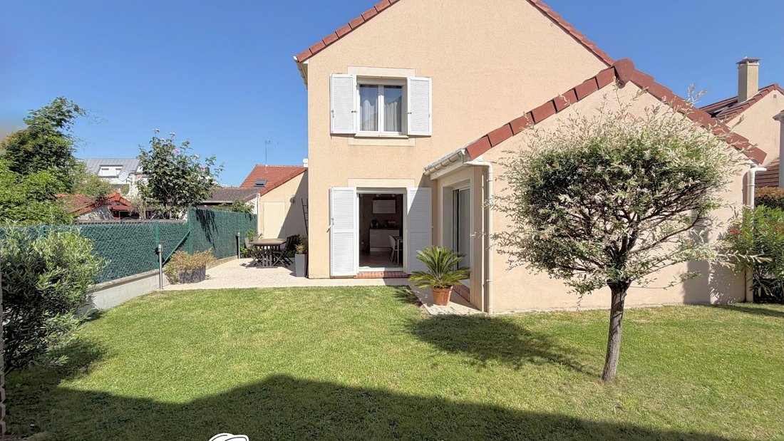 Haus in Centre, Nanterre, Frankreich 1 - 18044582