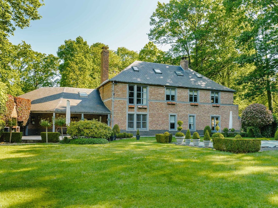 House in Lasne, Wallonia, Belgium 2 - 18039908