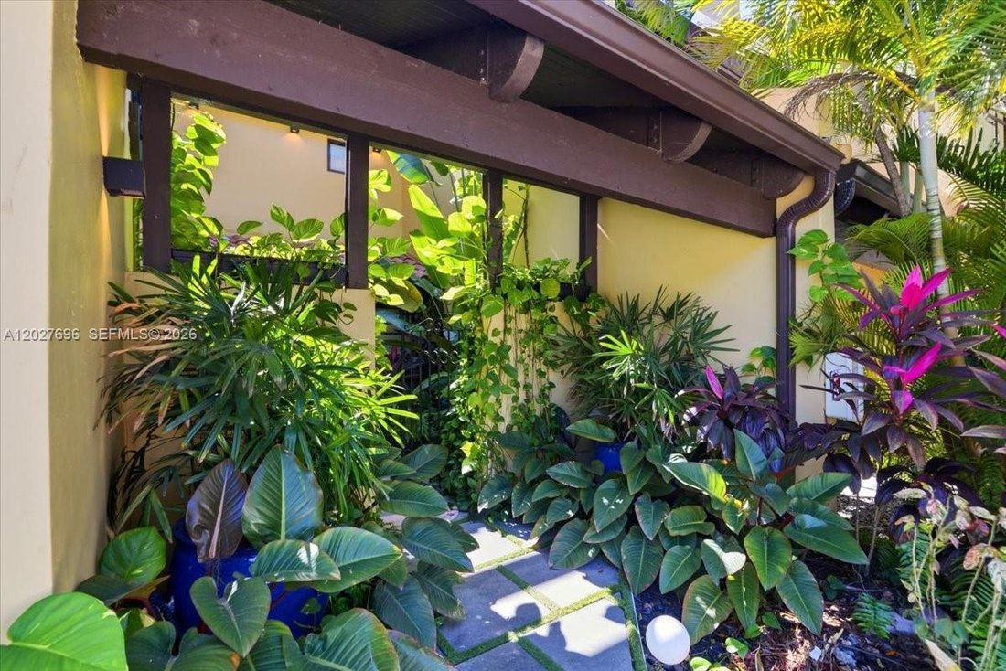 Townhouse in Doral, Florida, United States 3 - 18041393