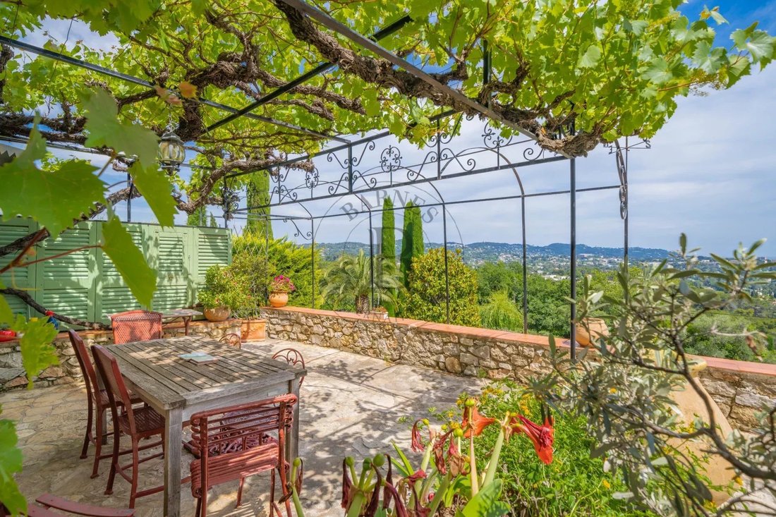 Country House in Mougins, Provence-Alpes-Côte d'Azur, France 5 - 17042849