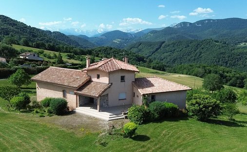 Villa in Rive Droite, Saint-Girons, France 1