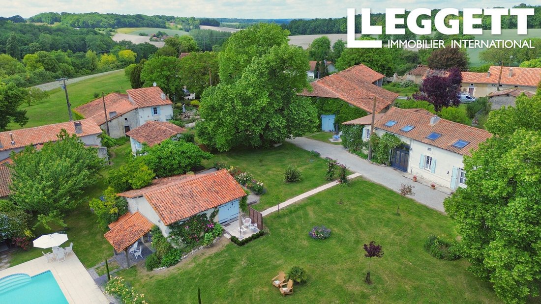 House in Saint-Romain, Nouvelle-Aquitaine, France 2 - 17935249