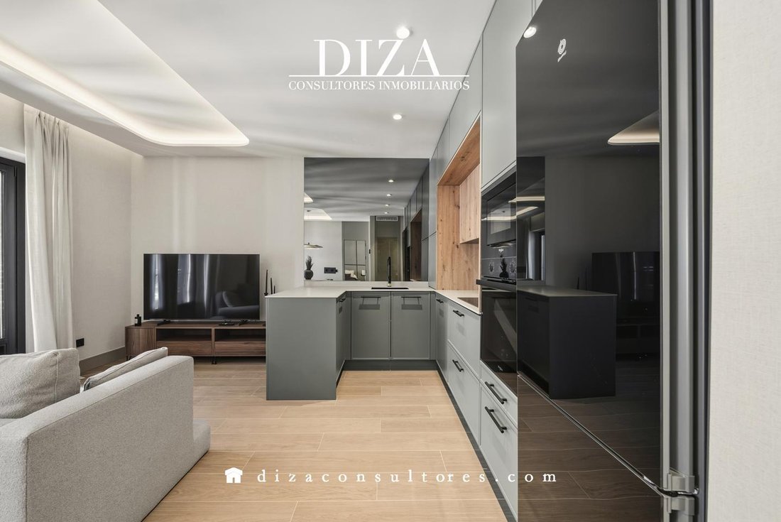 Appartamento a Centro, Madrid, Spagna 3 - 18038257