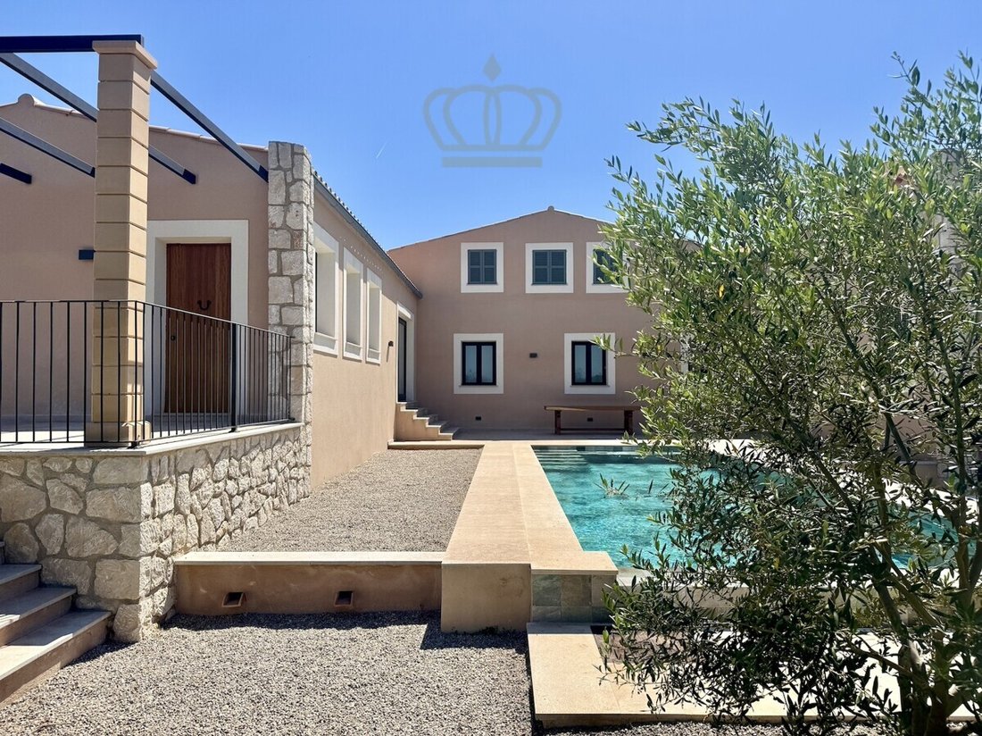 Finca in Santa Eugenia, Balearic Islands, Spain 2 - 18040301