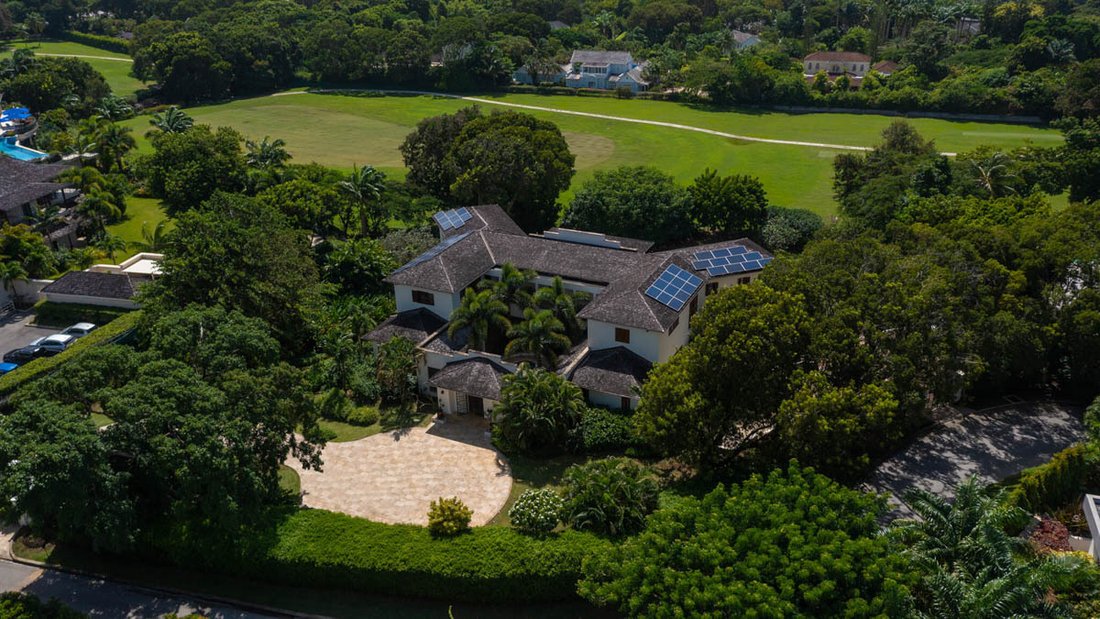 House in Holetown, Saint James, Barbados 1 - 18043105