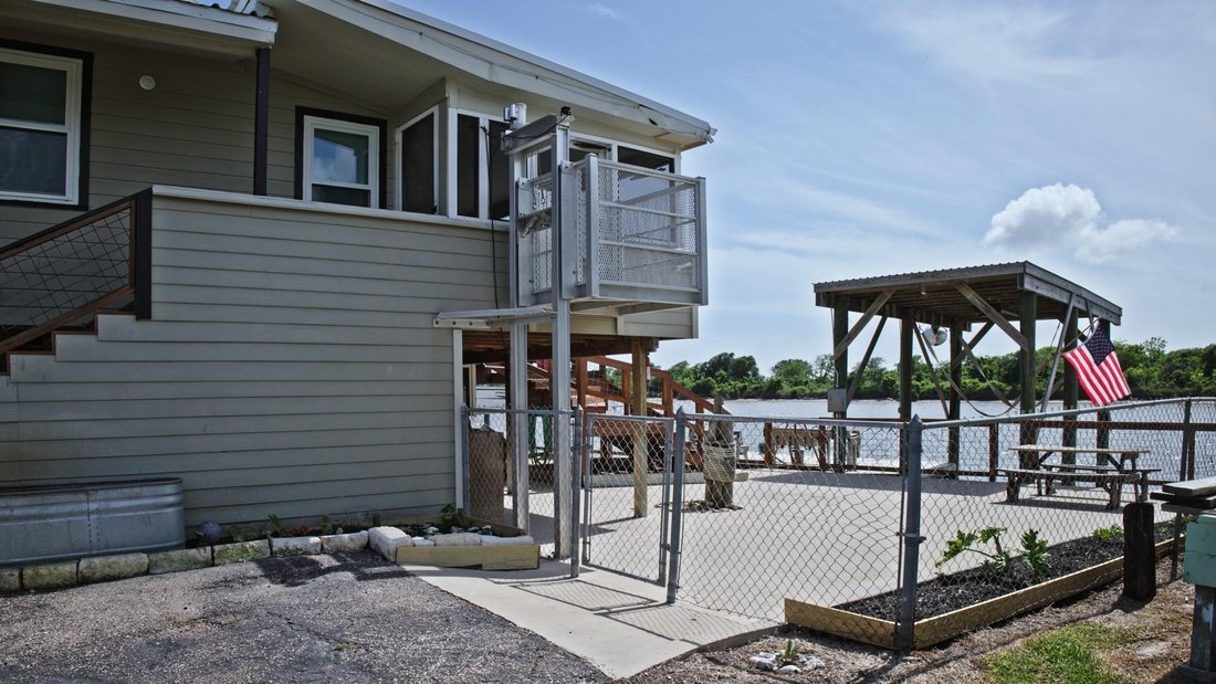 House in Matagorda, Texas, United States 4 - 18037108