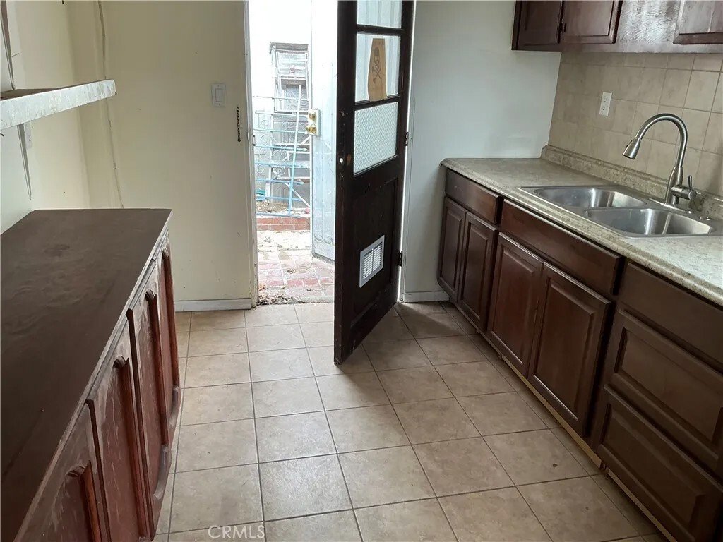 House in Los Angeles, California, United States 5 - 18041320