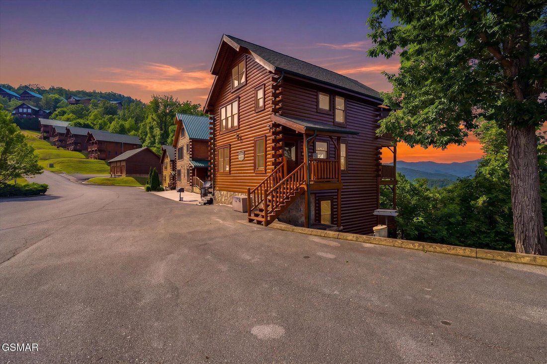 House in Sevierville, Tennessee, United States 1 - 18047578