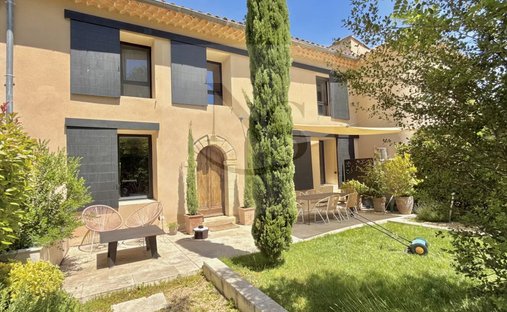 Villa in Le Tholonet, Provence-Alpes-Côte d'Azur, France 1