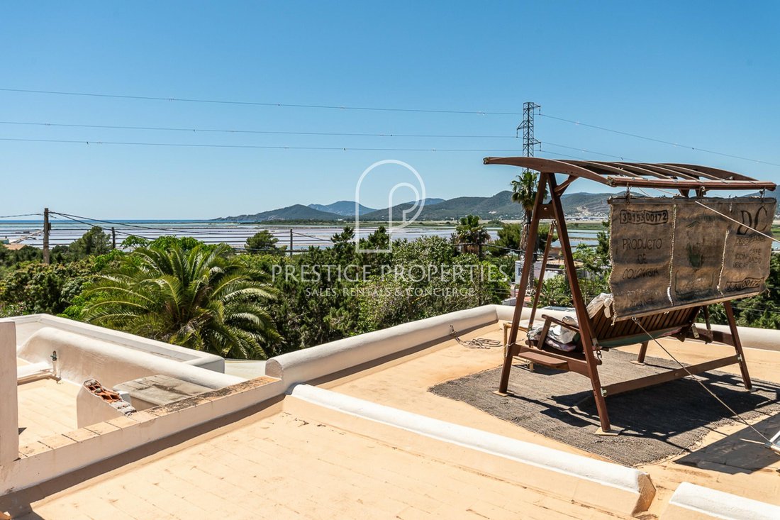 House in ses Salines, Balearic Islands, Spain 2 - 18040134