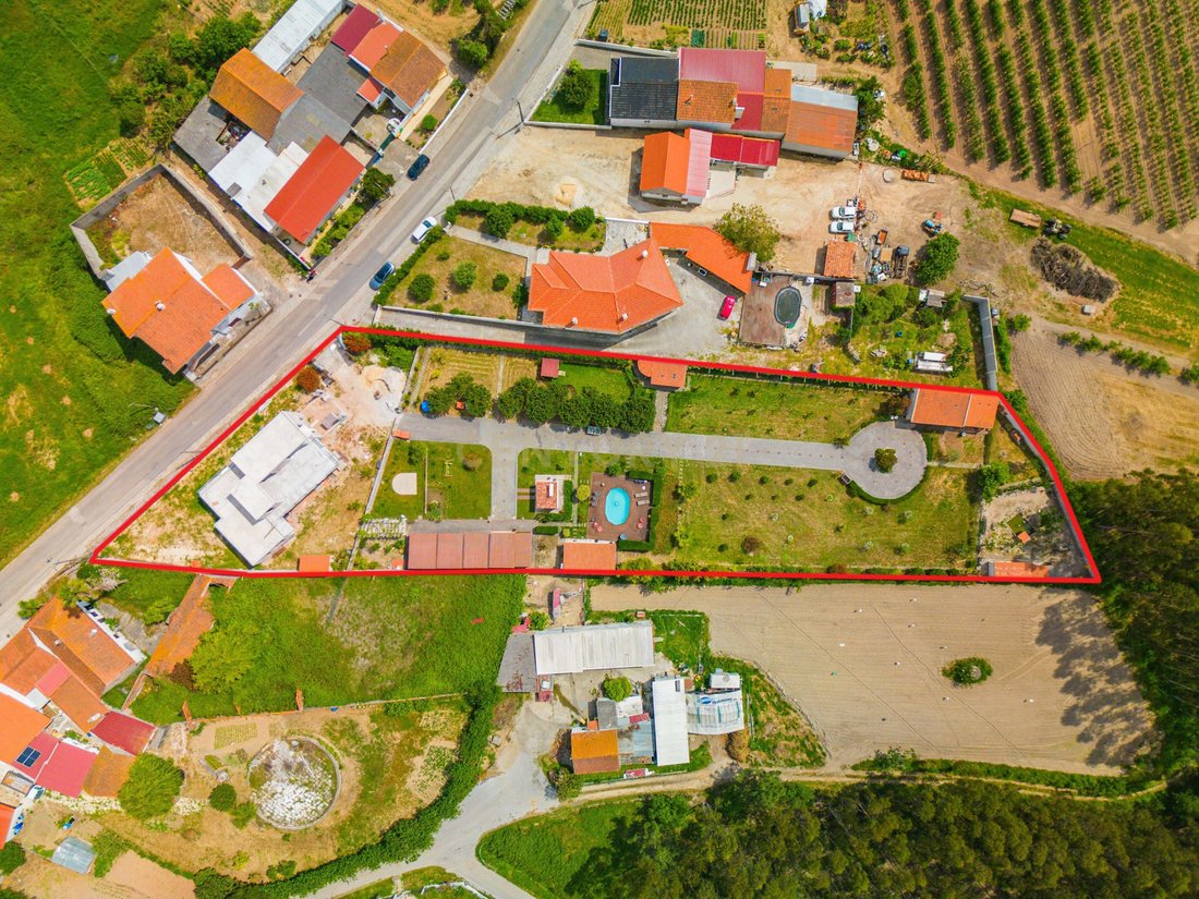 Villa in Alvorninha, Leiria District, Portugal 2 - 17914380