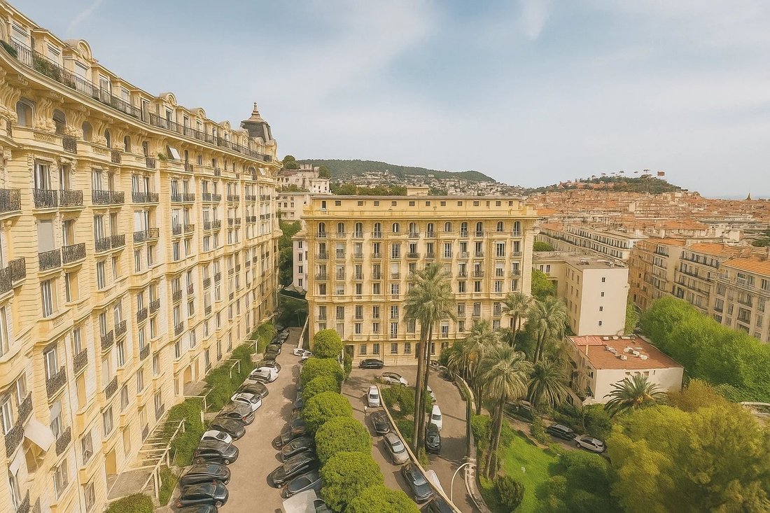 Apartment in Cimiez, Nice, France 5 - 18036049