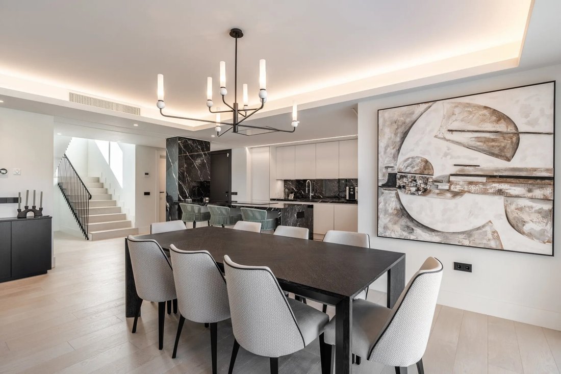 Villa in Nueva Andalucia, Marbella, Spain 5 - 13479489