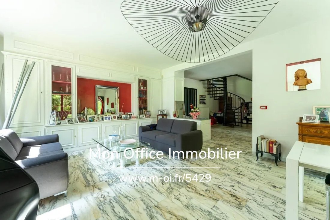 House in Bouc-Bel-Air, Provence-Alpes-Côte d'Azur, France 5 - 18048729