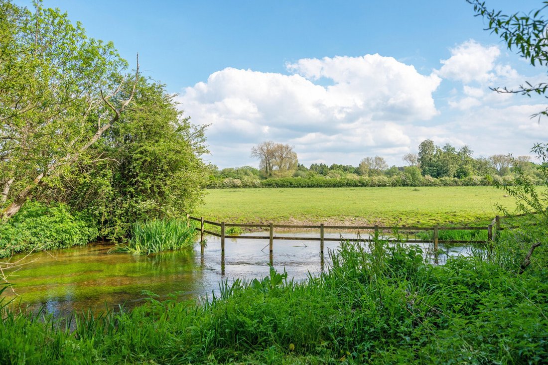 House in Sherfield on Loddon, England 2 - 18044619