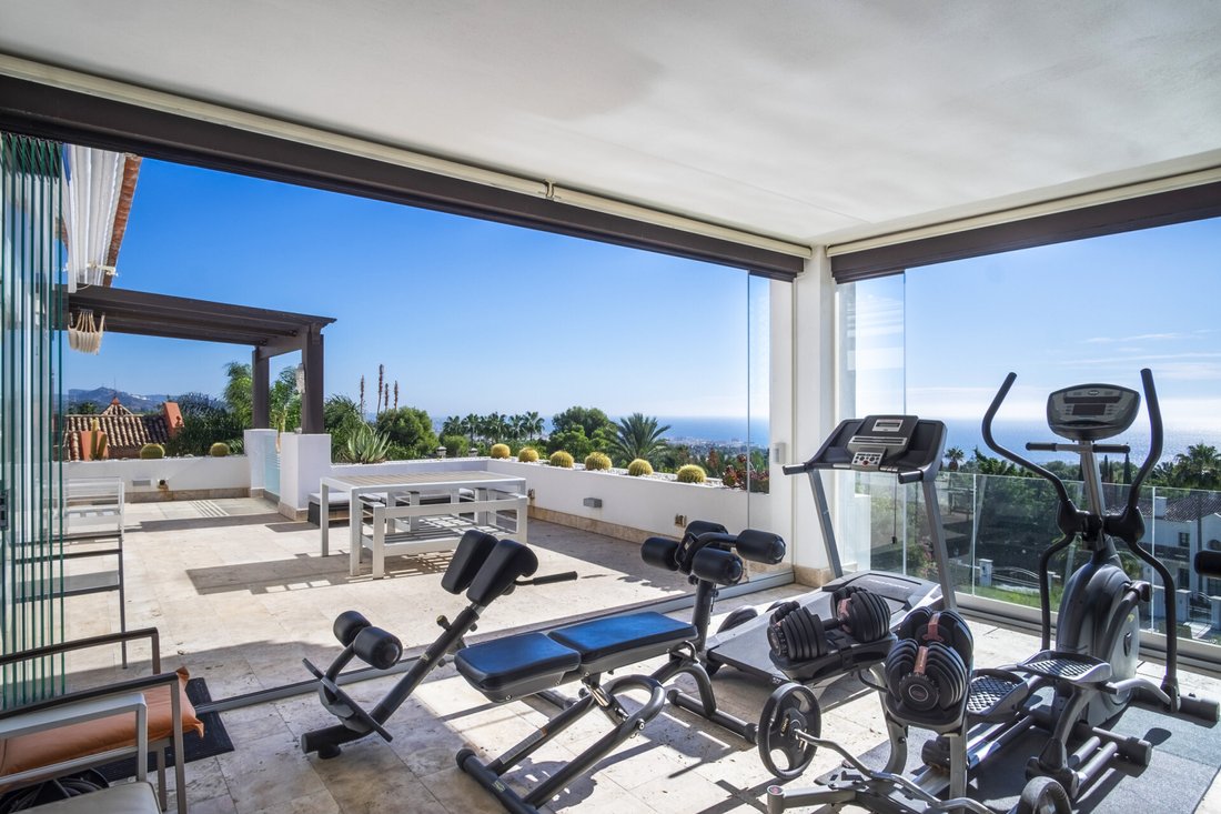Villa in Sierra Blanca, Marbella, Spain 4 - 13593118