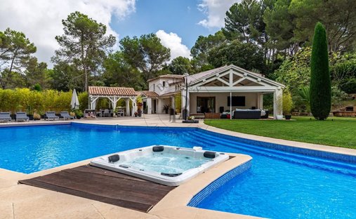 Villa a Mougins, Provenza-Alpi-Costa Azzurra, Francia 1