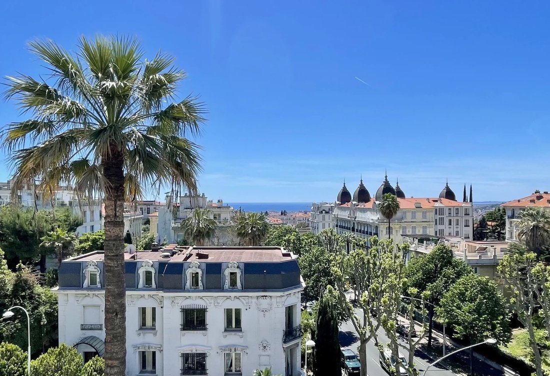 Apartment in Cimiez, Nice, France 1 - 18038639