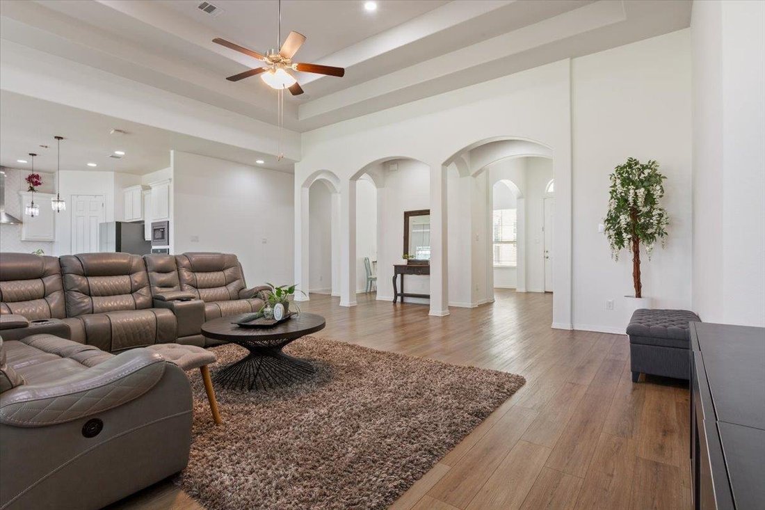 House in Georgetown, Texas, United States 5 - 18048370