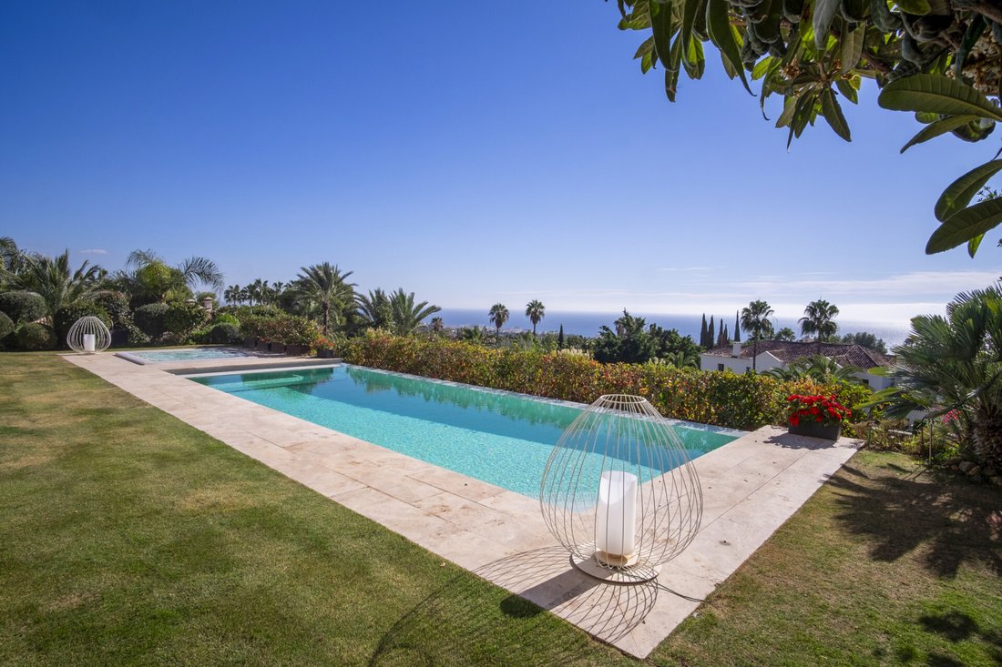Villa in Sierra Blanca, Marbella, Spain 2 - 13593118