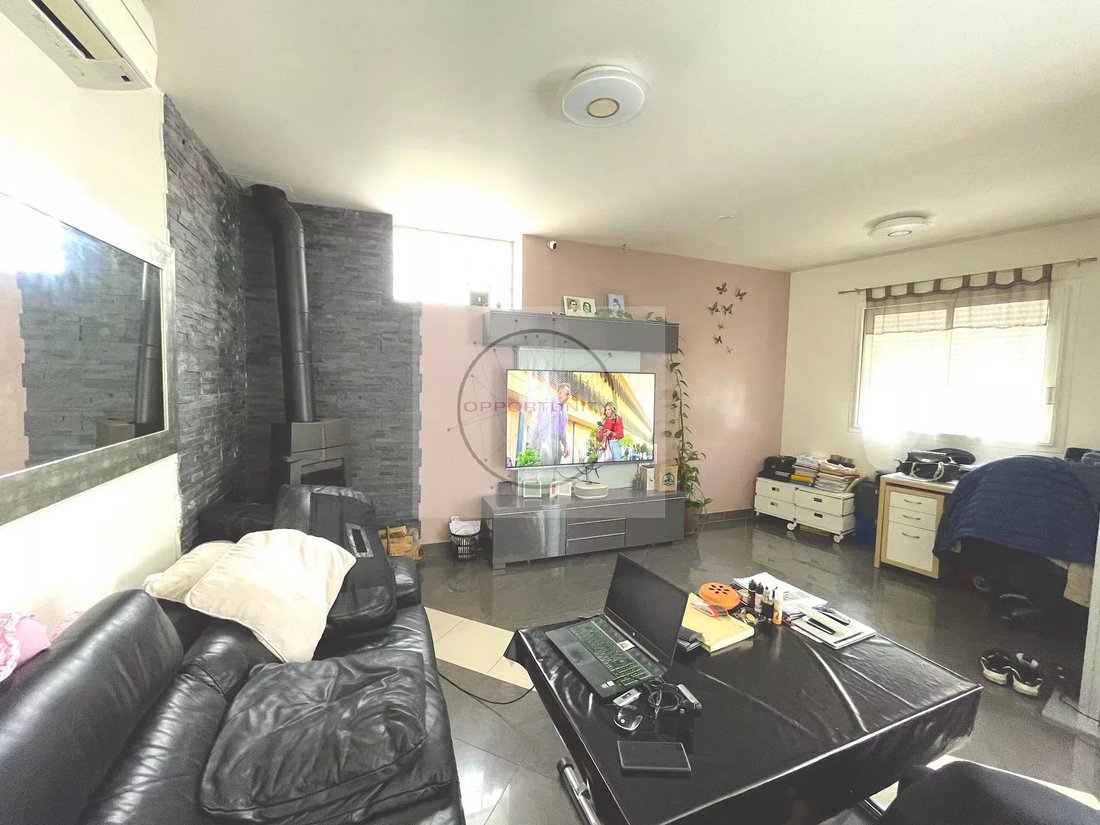 House in Vincennes, Ile-de-France, France 5 - 18042776