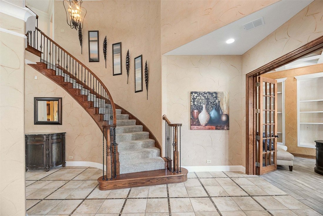 House in Keller, Texas, United States 5 - 18039454