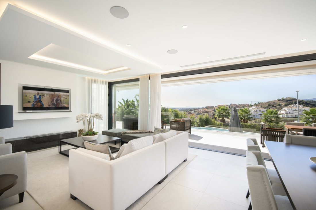 Villa in Nueva Andalucia, Marbella, Spain 3 - 13565691