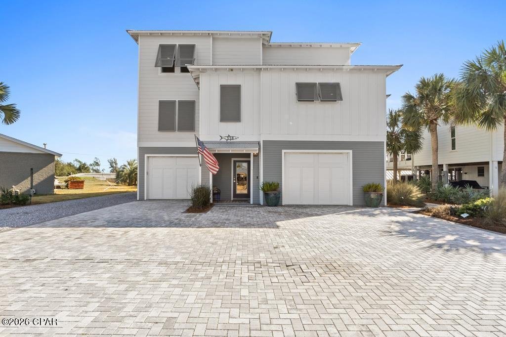 House in Port St. Joe, Florida, United States 2 - 18018774