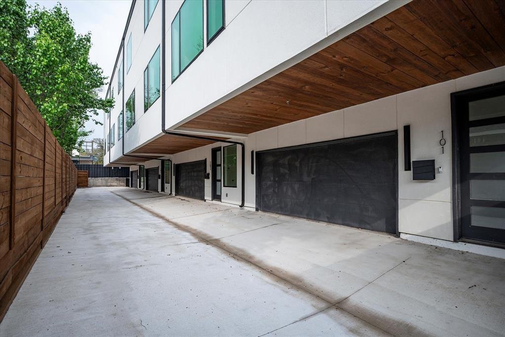 Townhouse in Dallas, Texas, United States 5 - 18036776