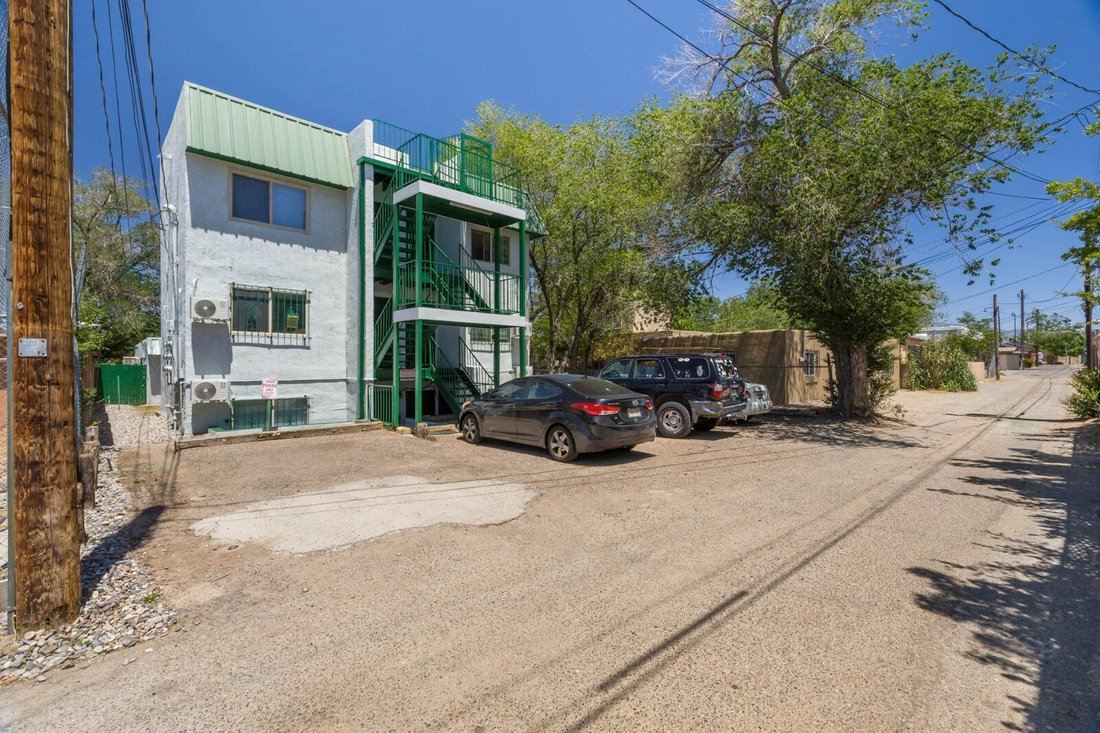 Albuquerque, New Mexico, United States 4 - 18040058