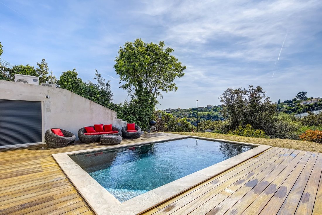 House in Nice, Provence-Alpes-Côte d'Azur, France 1 - 18036007