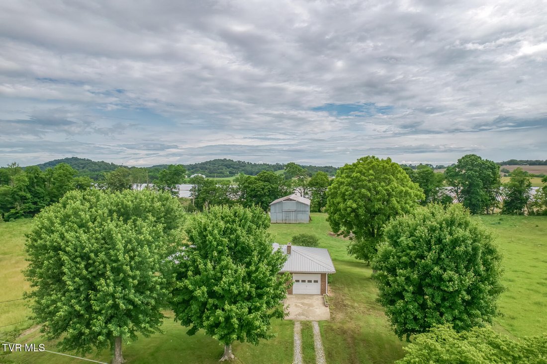 House in Chuckey, Tennessee, United States 3 - 18039479