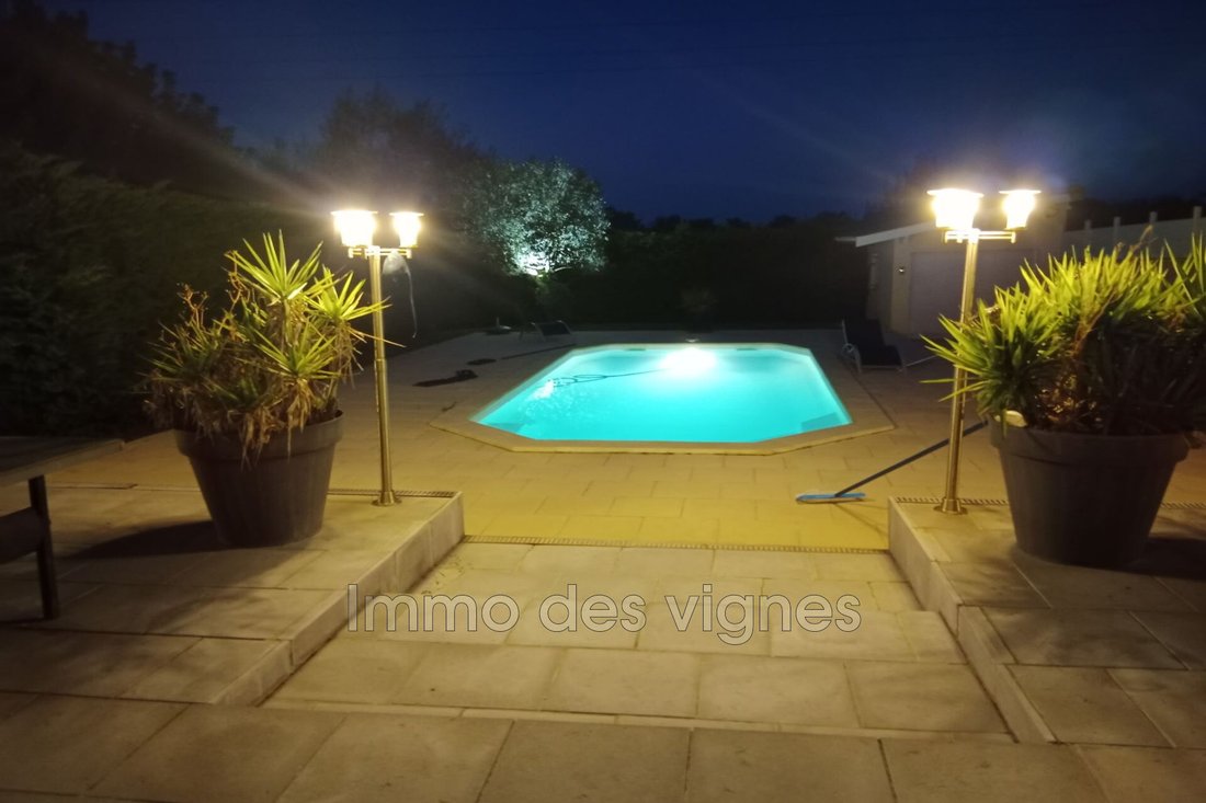 Villa in Lagrave-Le Bourg, Ambares-et-Lagrave, France 2 - 18036668